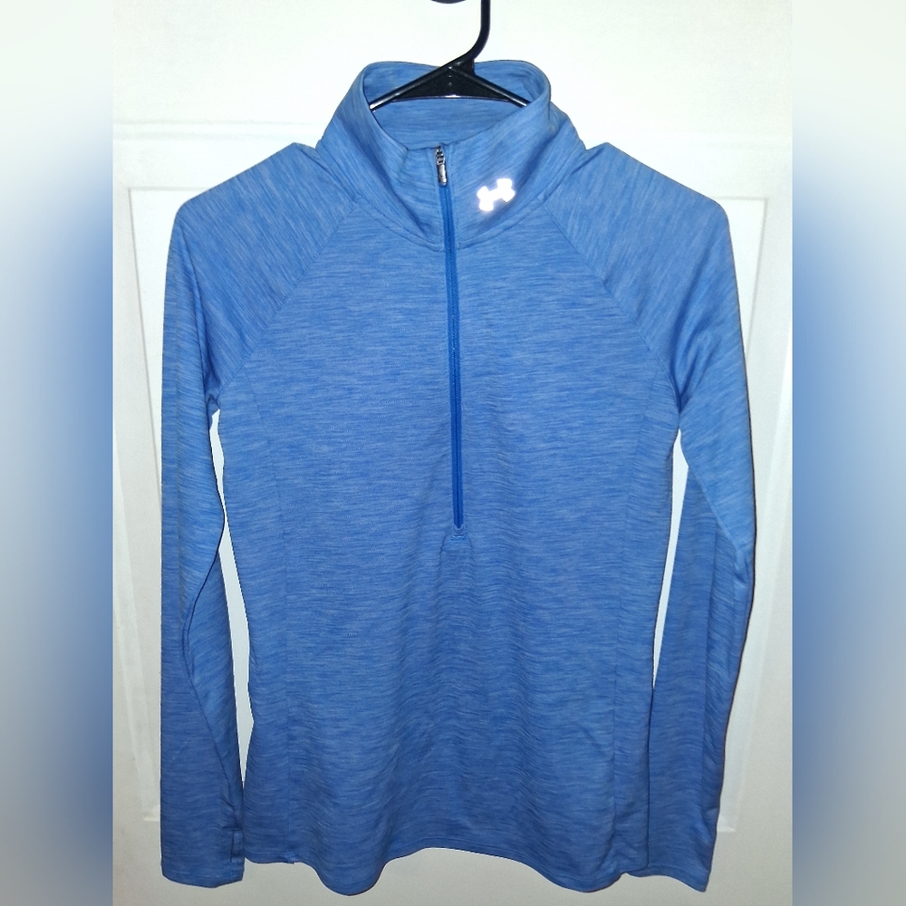 Women’s under armour fitted jacket. Fleece lining Light Blue Heat Gear XS